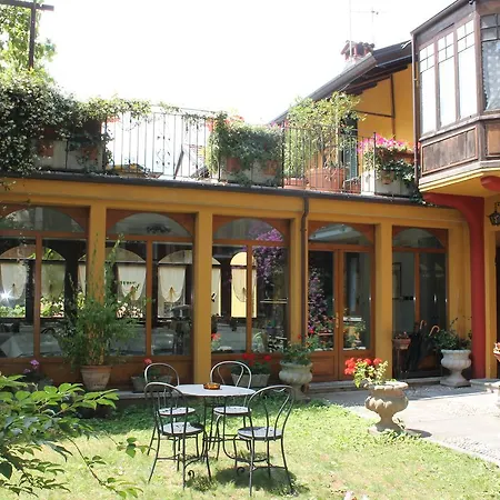 Hotel Centrale Bellagio ホテル 3*